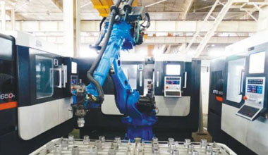 Fully automatic mechanical arm, for enterprises to bring efficient production